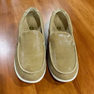 REVITALIGN Orthotic Embossed Lightweight Leather Slip-On Loafers- Tan